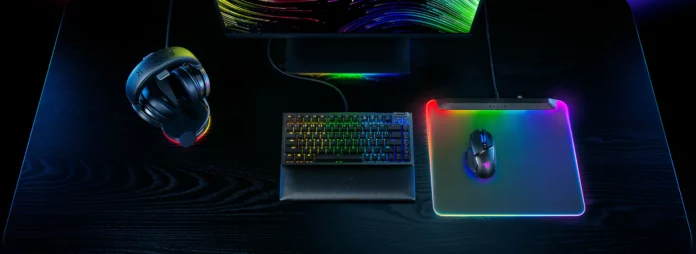 Razer Firefly V2 Pro